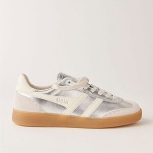 NWT Gola viper metallic sneaker